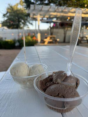 Manolis Ice Cream, Pops, Sorbet & More