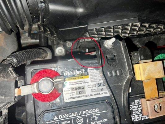 This wire circled in Red was disconnected as I opened the hood to figure out why my fog lights were non responsive.