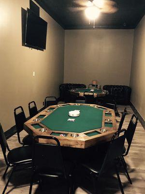 Vvs Cigar Lounge card tables