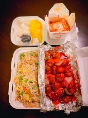 IG: @253Eater  Combination Plate: Sweet and Sour Combination Chicken fried rice