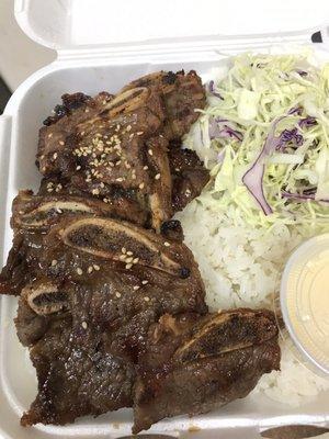 Galbi short ribs plate