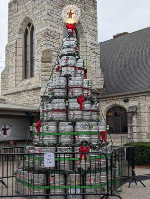 Keg Christmas Tree!!