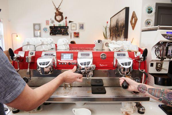 Barista training, making awesome espresso!