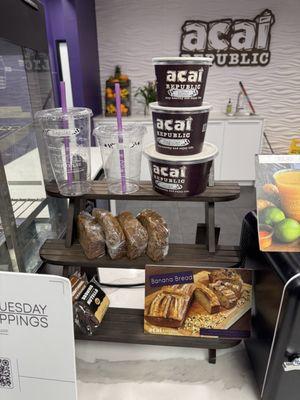 Banana bread and smoothie / açaí bowl sizes