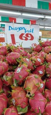 Beautiful dragon fruits !!!