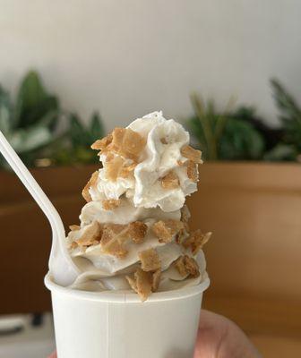 Lemon cream -Lemon soft serve topped with cinnamon waffle crunch, lemon white chocolate, and whipped cream. Very refreshing!!