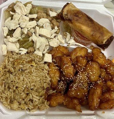 M-3 : Sesame Chicken Dinner Combination Platter with egg roll, fried rice, and chicken chow mein