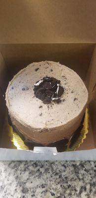 Sneak peek of my cookies and cream Birthday cake! So good!