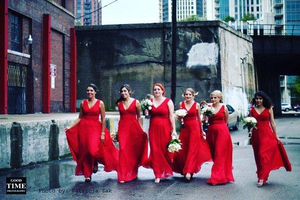 Photographing bridesmaid coming  Photo by: Patrycja Zak Good Time Photography