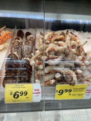 Shrimp and lobster tail price per pound October 2024