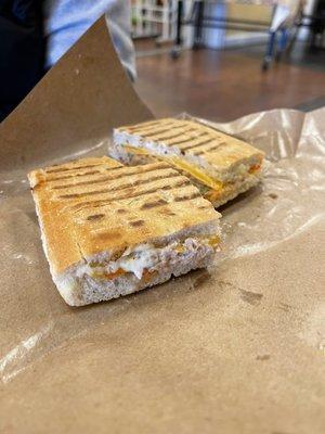 Tuna melt