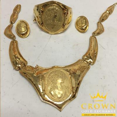 We buy jewelry of all shapes and sizes. If you aren't sure what you've got, bring it in and we'll test EVERYTHING for you!