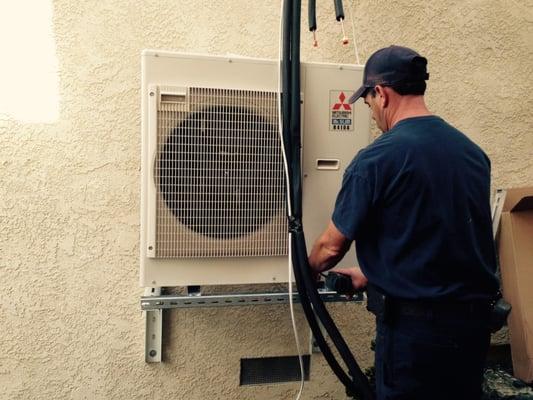 Residential installation of a ductless multi-zone Mitsubishi Mini-Split system. This customer had no proper ground space for ...