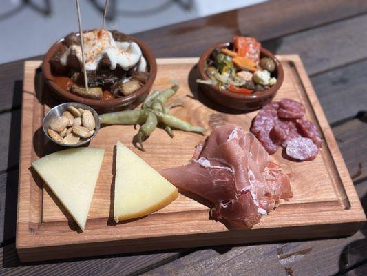 Charcuterie platter