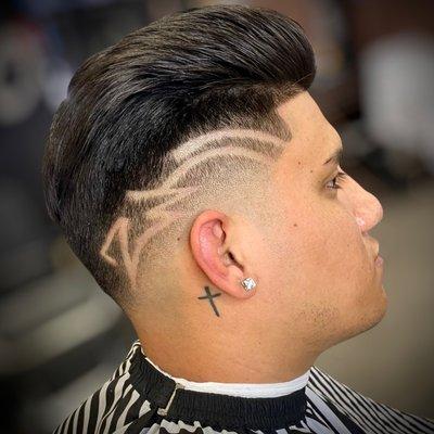 Mid drop fade with design