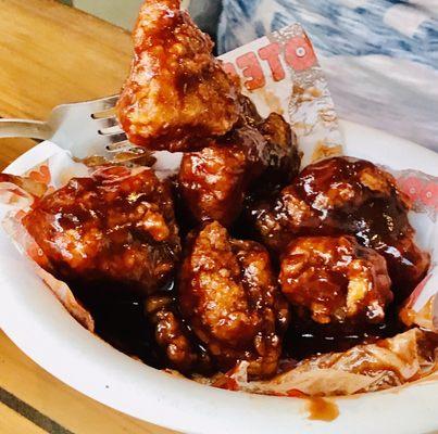 Original Boneless Wings - free with birthday coupon!