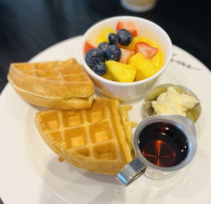 Fids menu, we ordered the waffle with fruits