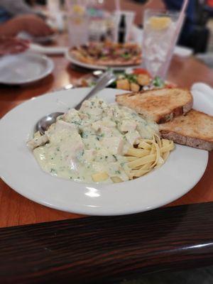 Five Cheese Alfredo with chicken