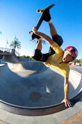 Zack in the bowl  llaskate