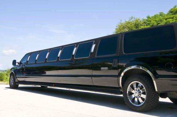 Limos of Naperville