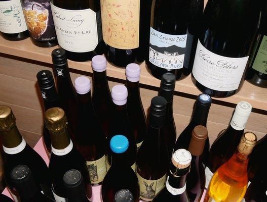 helen's wines offers a selection of organic, biodynamic, and natural wines for pick up, shipping and delivery.