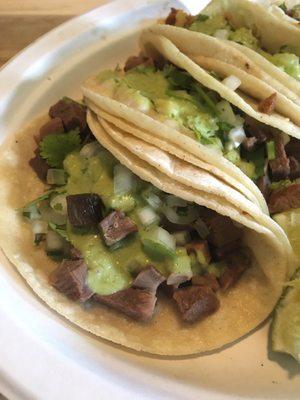 Lengua up close