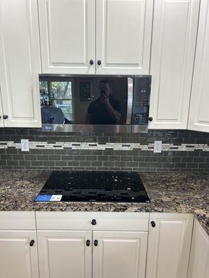 Finalizing cooktop and microwave install