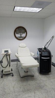 Laser treatment room