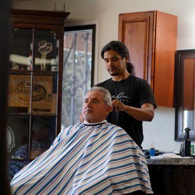 Gentleman Haircut. Barber Shop in Ventura Specializing In All Men's Haircuts.