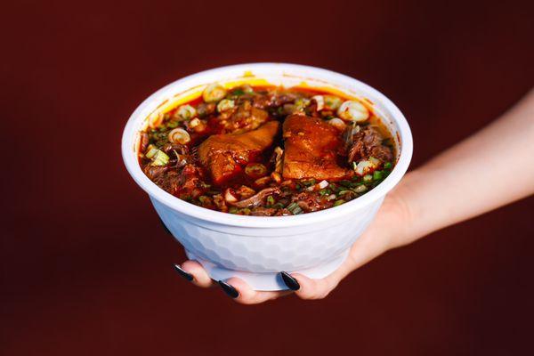 Bún Bò Huế (Spicy Beef Soup)