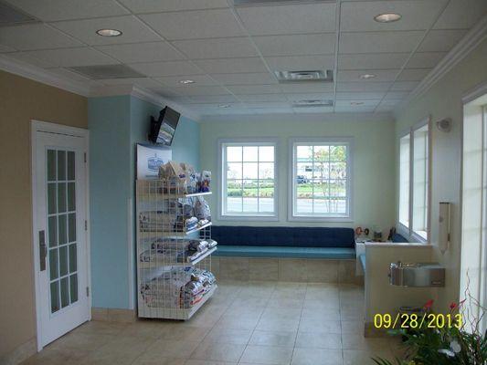 Front lobby seating and water fountain.