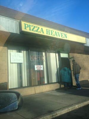 Pizza Heaven