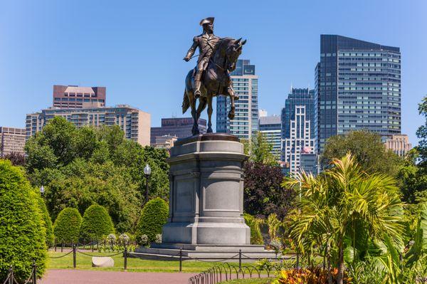 Statue of George Washington in The Boston Public Garden