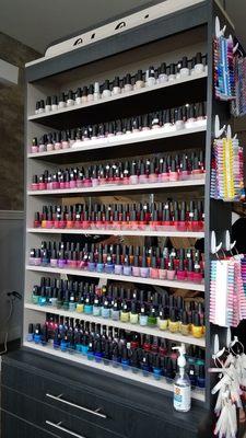 Nail polish, lots of colors!