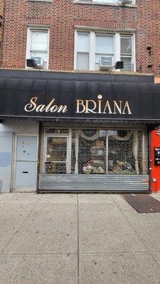 Salon Briana