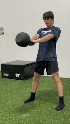 Hardstyle kettlebell training to increase strength, improve speed and build resilience.