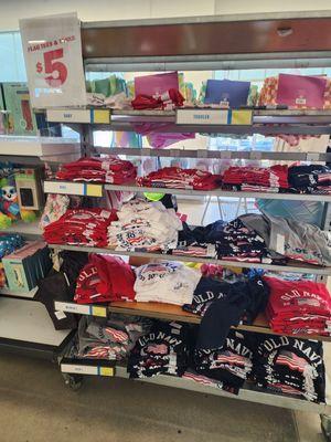 4th of July T-shirt  specials.