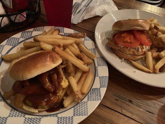 Smokin' BBQ burger and Chicken Sandwich