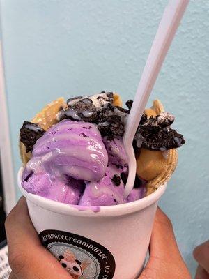 Vanilla puffle w/taro ice cream, Oreo topping and condensed milk