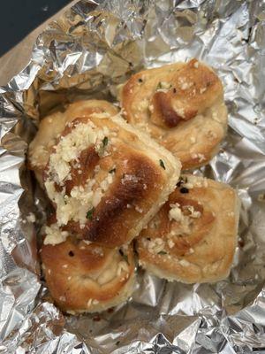 Garlic Knots (5)