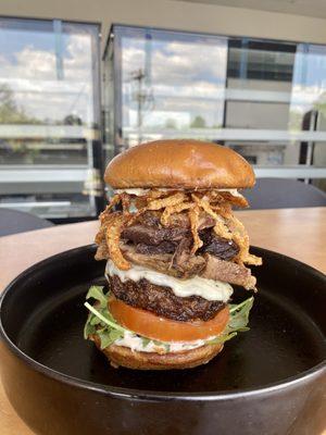 Wagyu,Brisket and Shortrib Stack Decker Burger