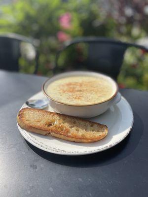 Blue Crab Corn Chowder