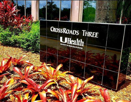 Main entrance sign to Uhealth at Plantation, a University Miami Health System.