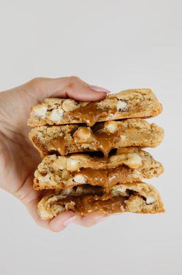 Chip Cookies biscoff chip -- a gourmet chip cookie made with biscoff cookies, white chocolate chips + stuffed with biscoff cookie butter