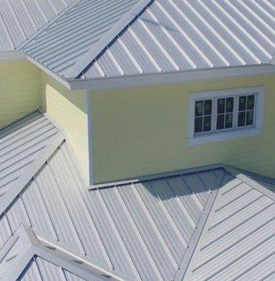 We install metal roofing.