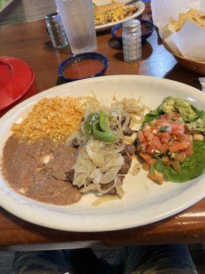 Lunch beef fajitas