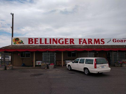 Bellinger Farms & Gourmet Shoppe