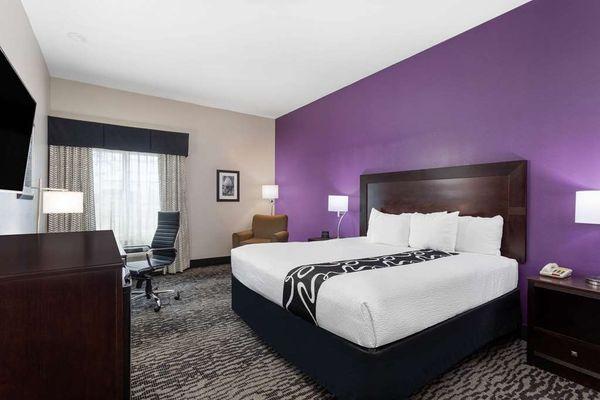 La Quinta Inn & Suites By Wyndham Huntsville Airport Madison