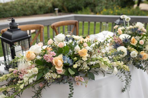 Sweetheart table setup