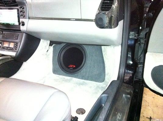 99 Carrera 996 Convertable single 10" woofer